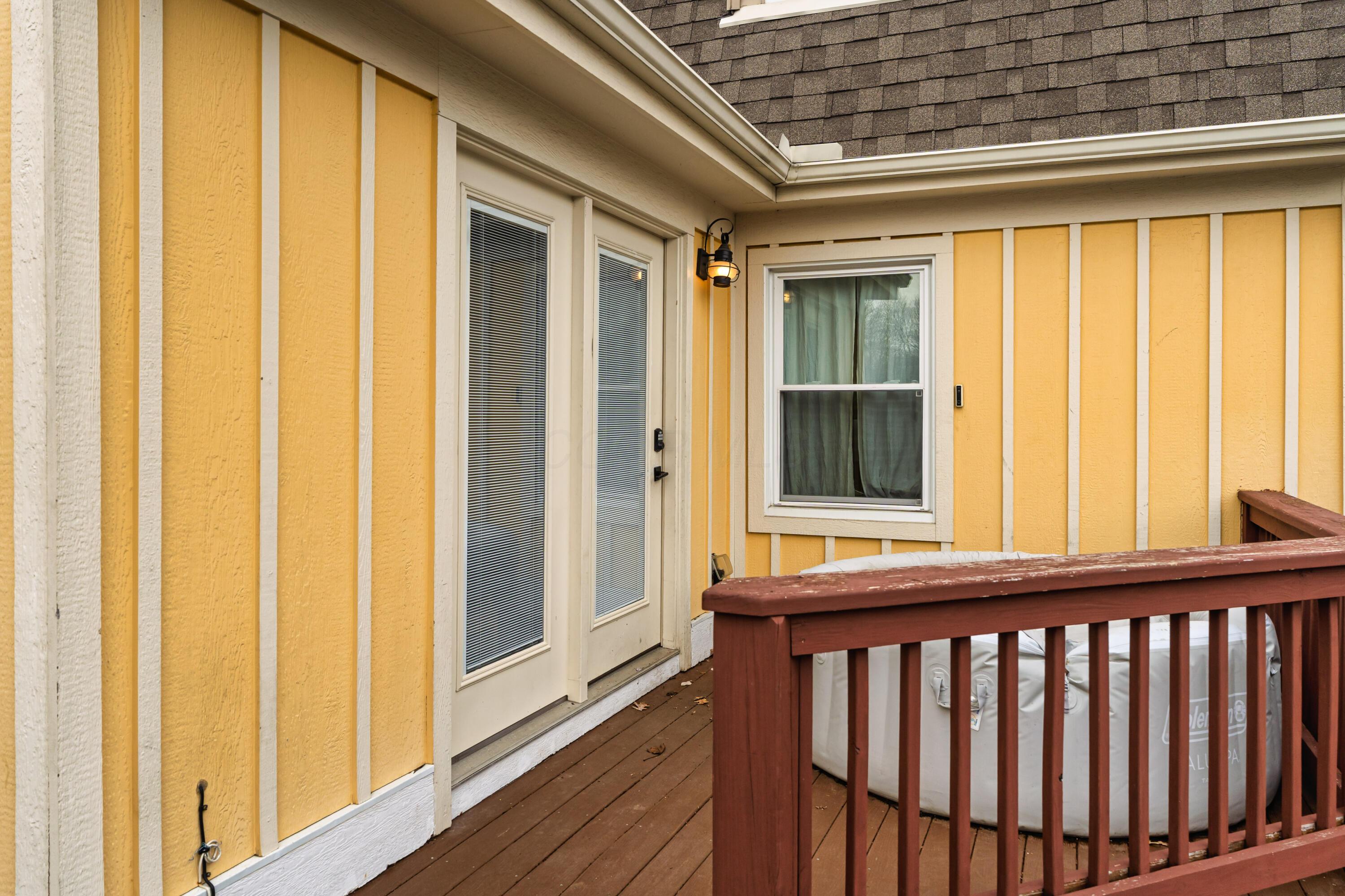 652 Eastmoor Boulevard