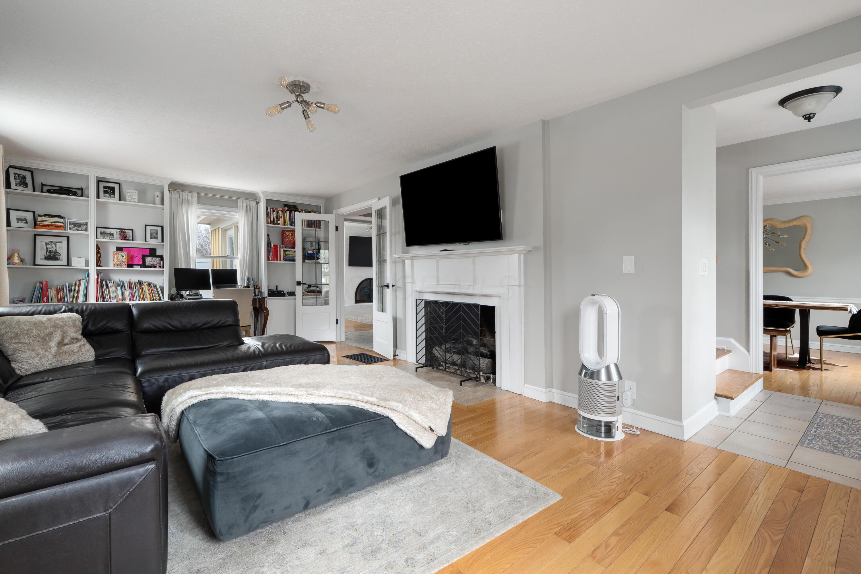 652 Eastmoor Boulevard