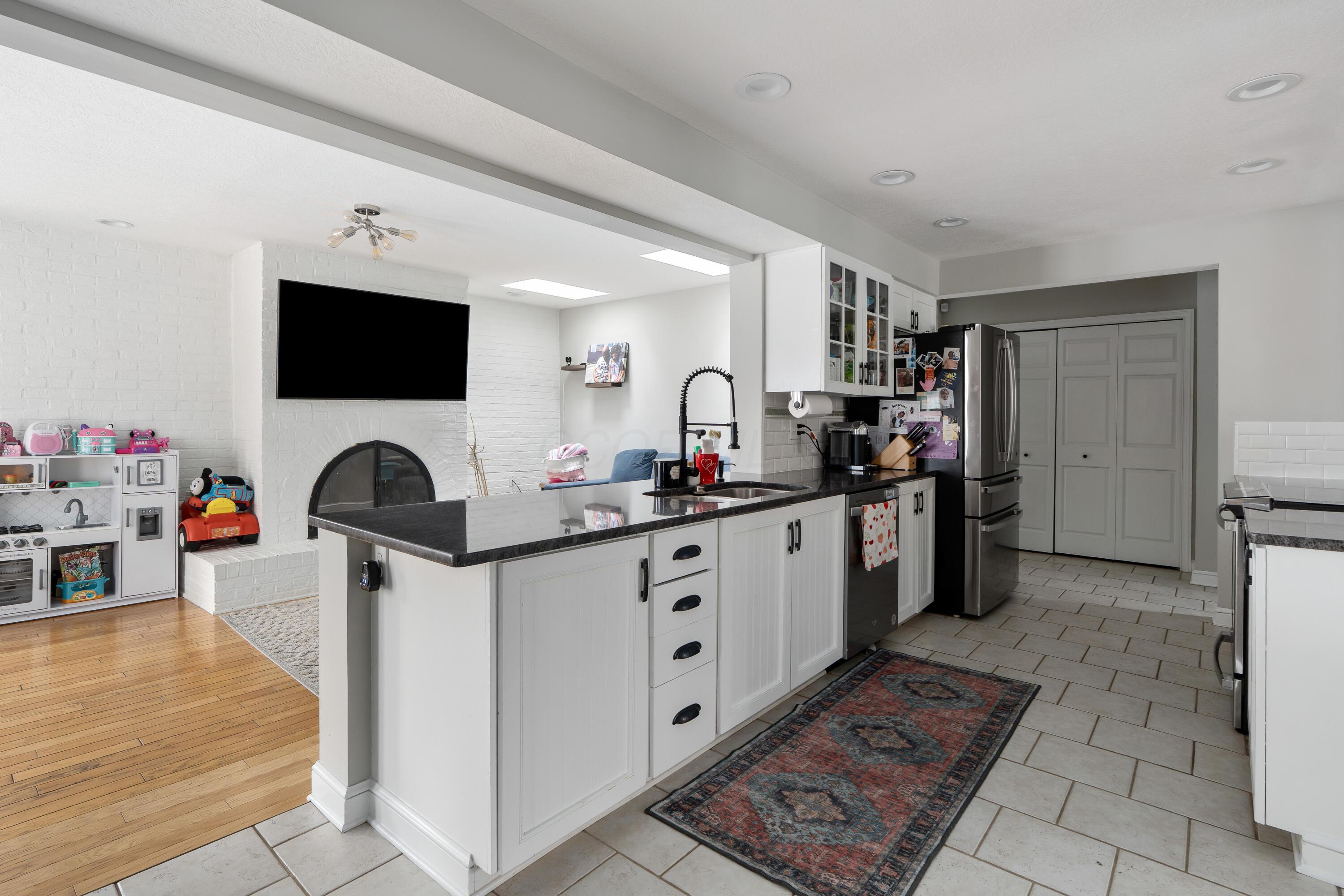 652 Eastmoor Boulevard