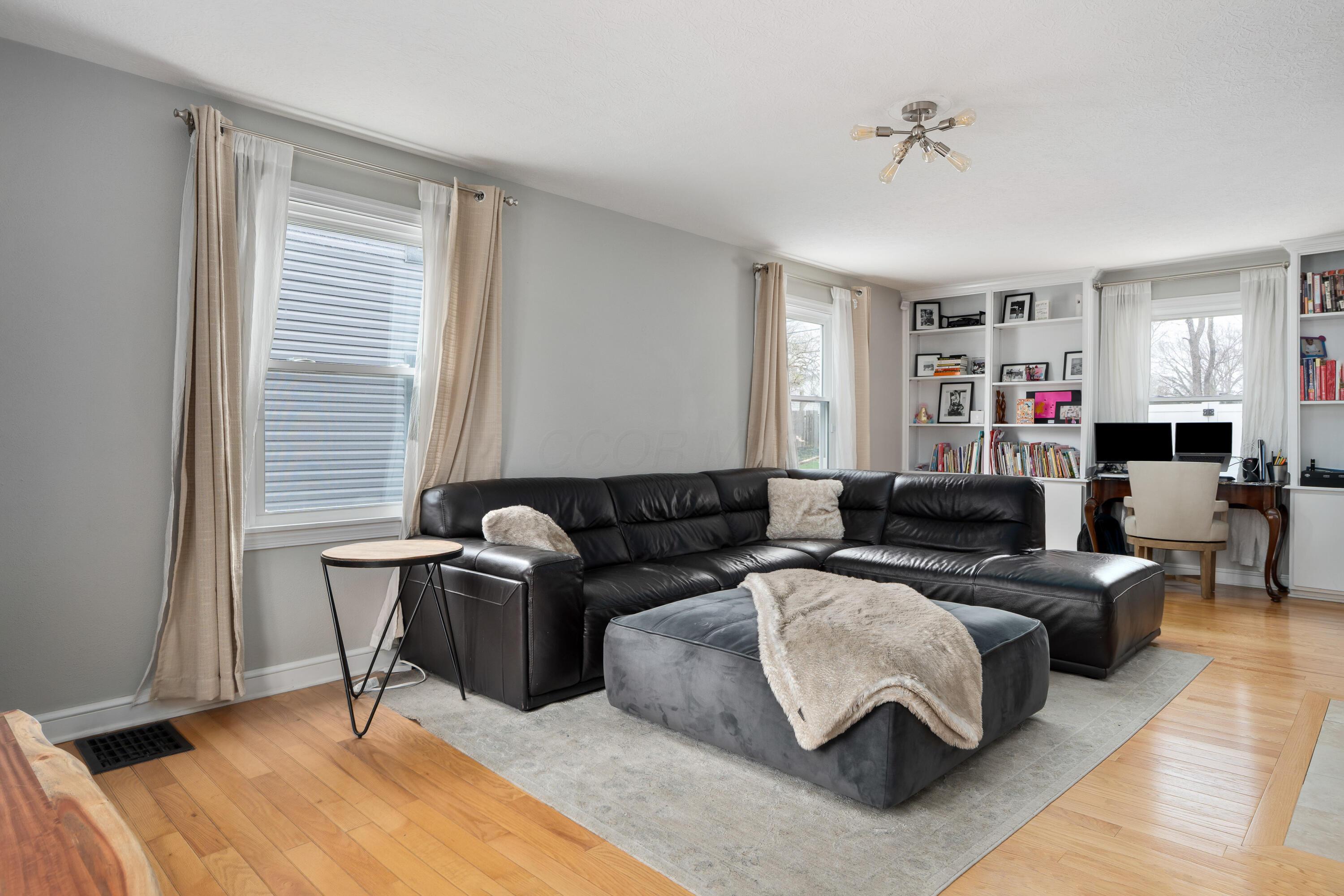 652 Eastmoor Boulevard