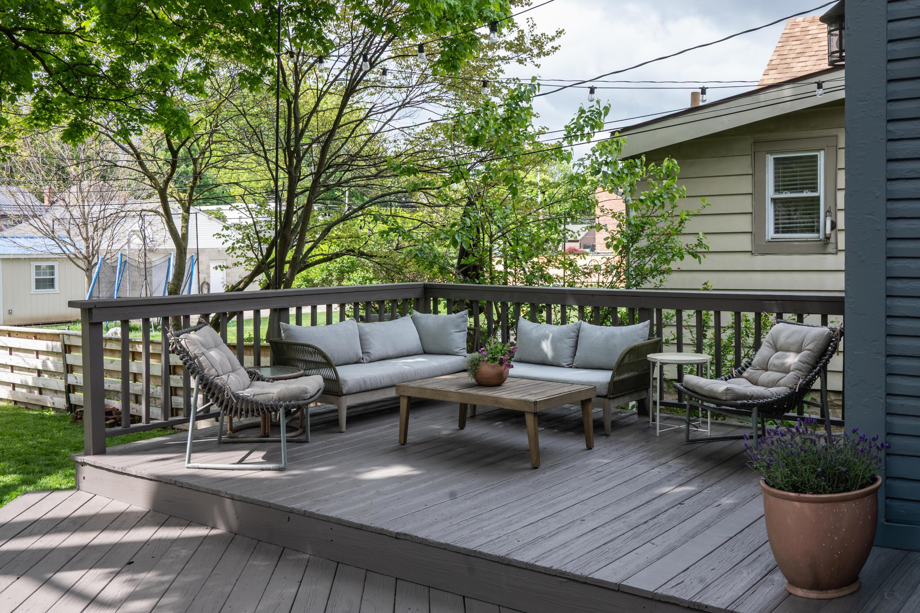 389 Thurman Avenue