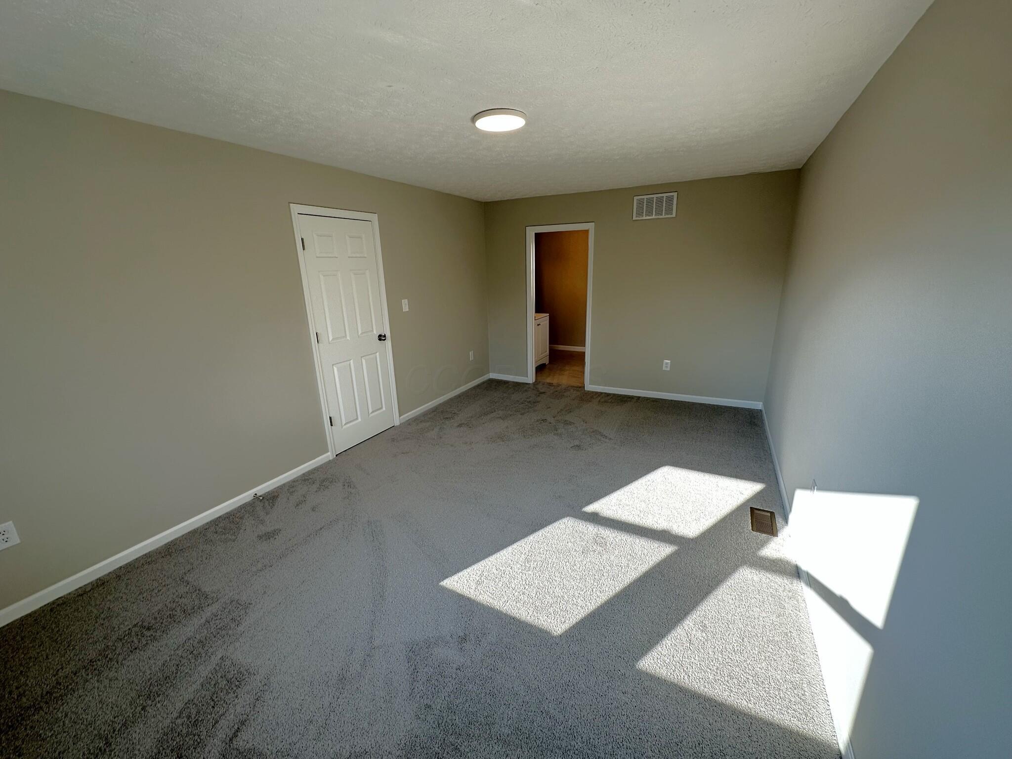3837 Chickory Avenue