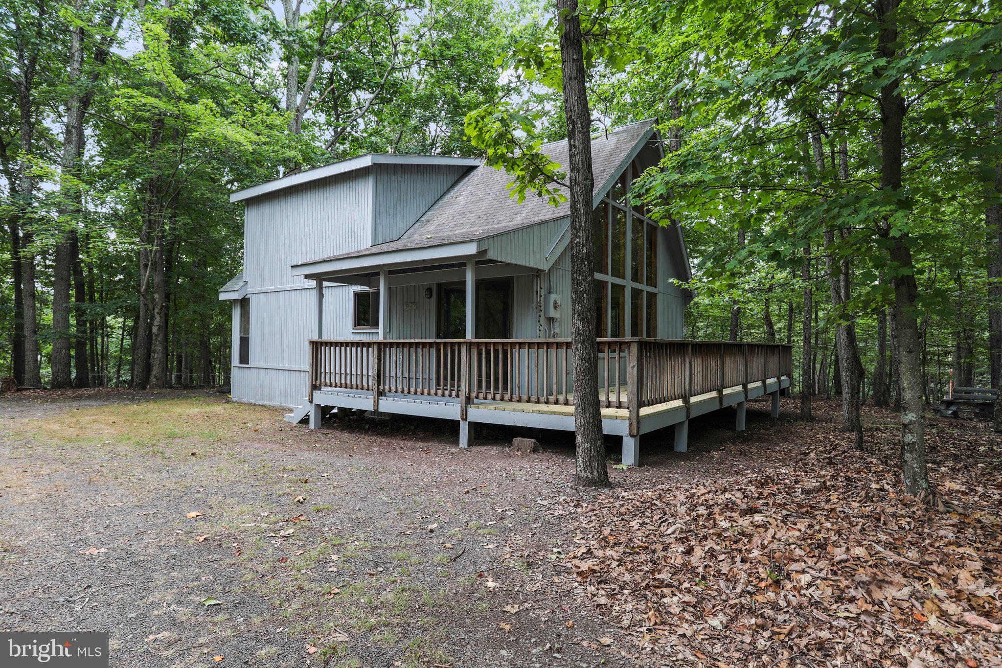 975 Tuckahoe Trl