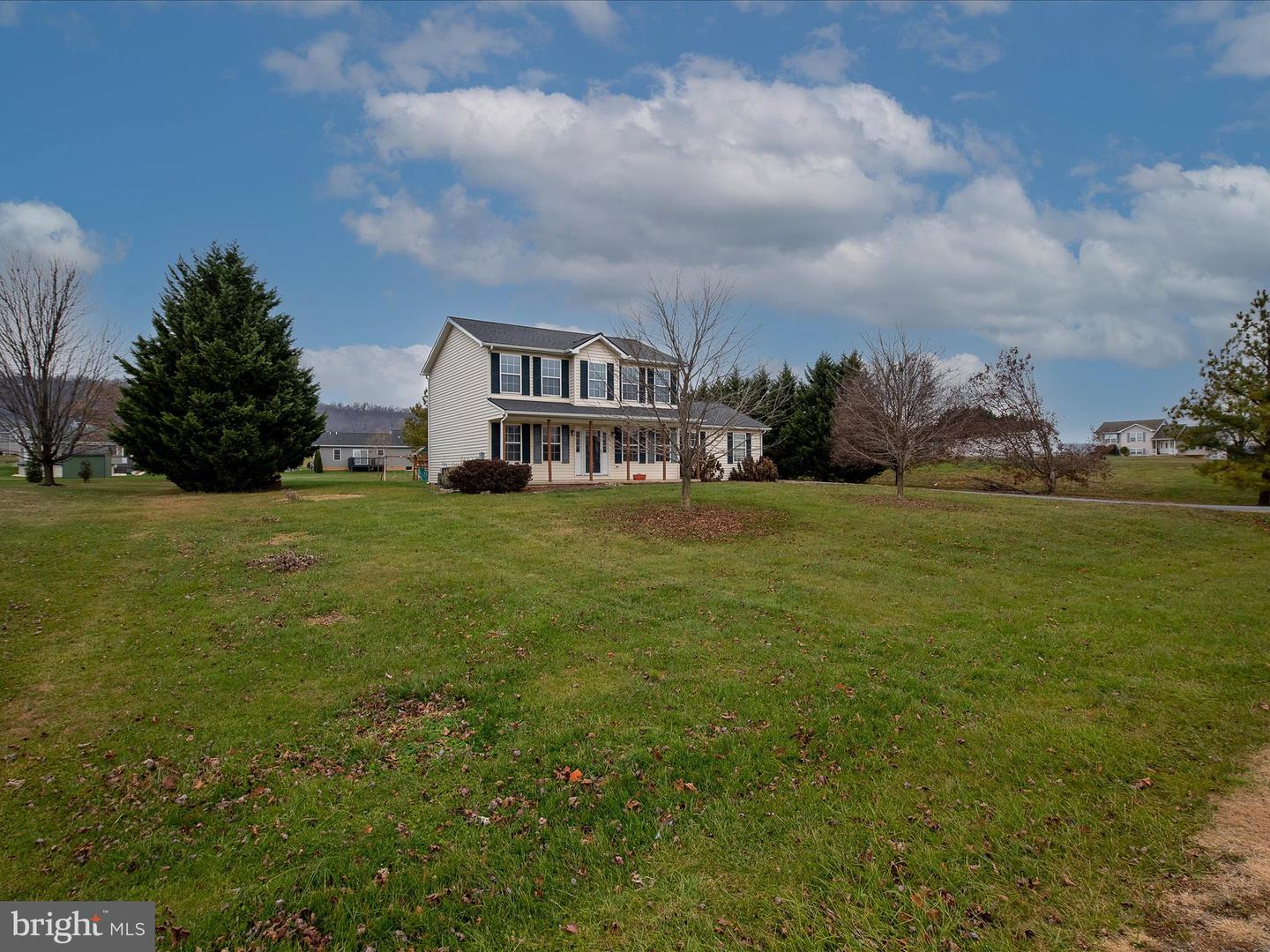 157 Riviera Dr