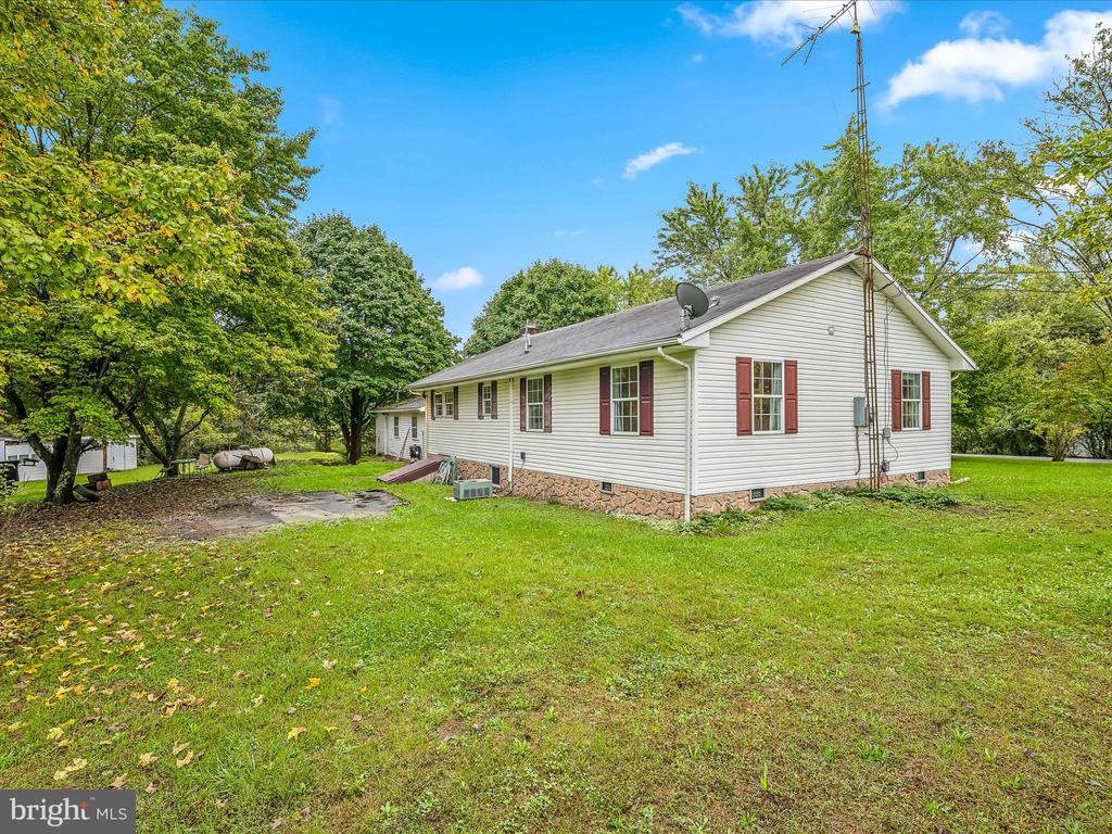 295 Rustic Tavern Rd