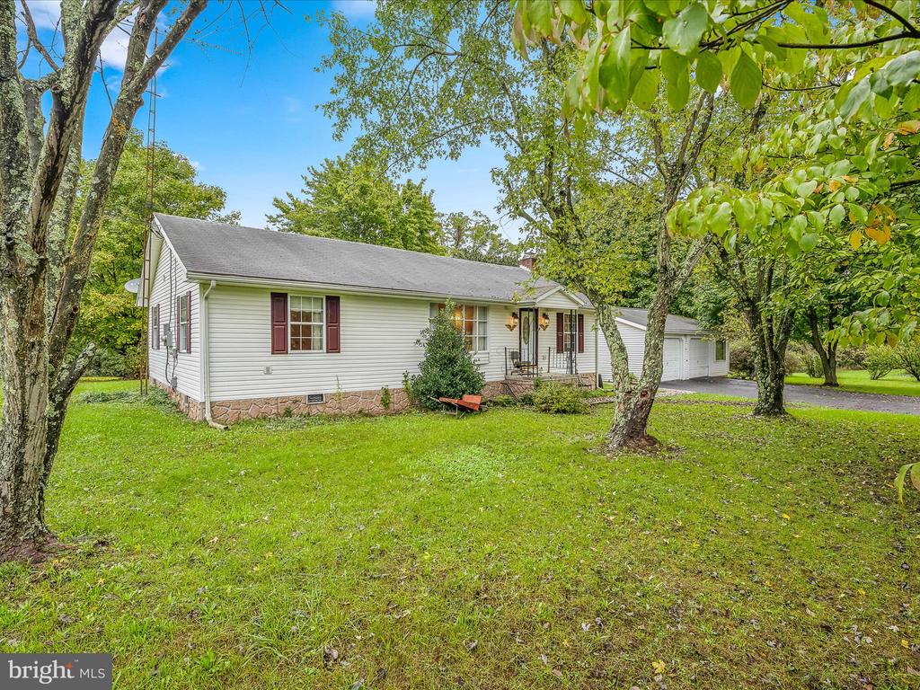295 Rustic Tavern Rd