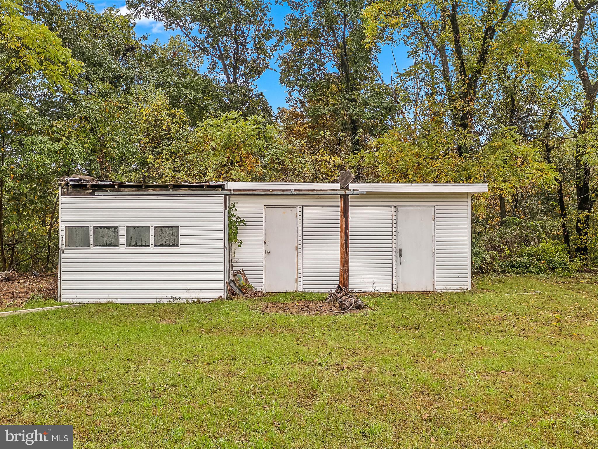 295 Rustic Tavern Rd