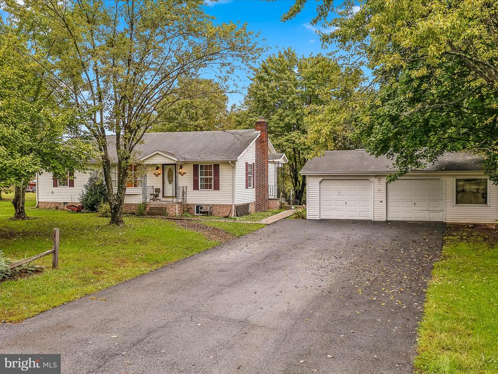 295 Rustic Tavern Rd