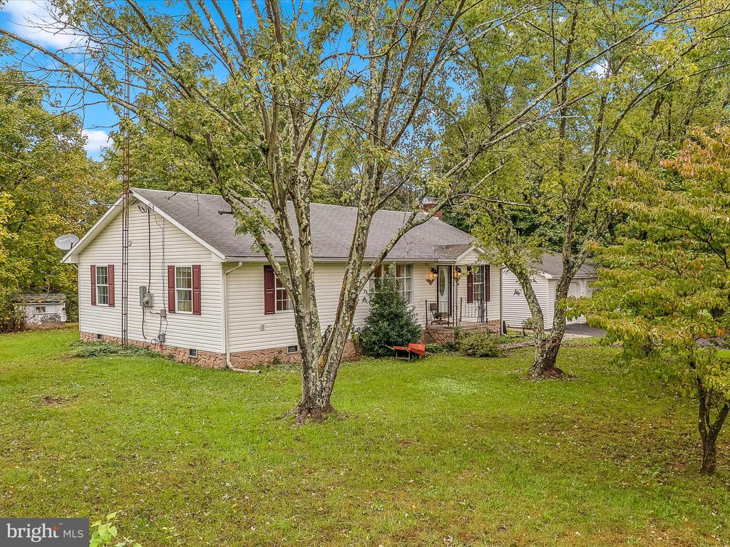 295 Rustic Tavern Rd