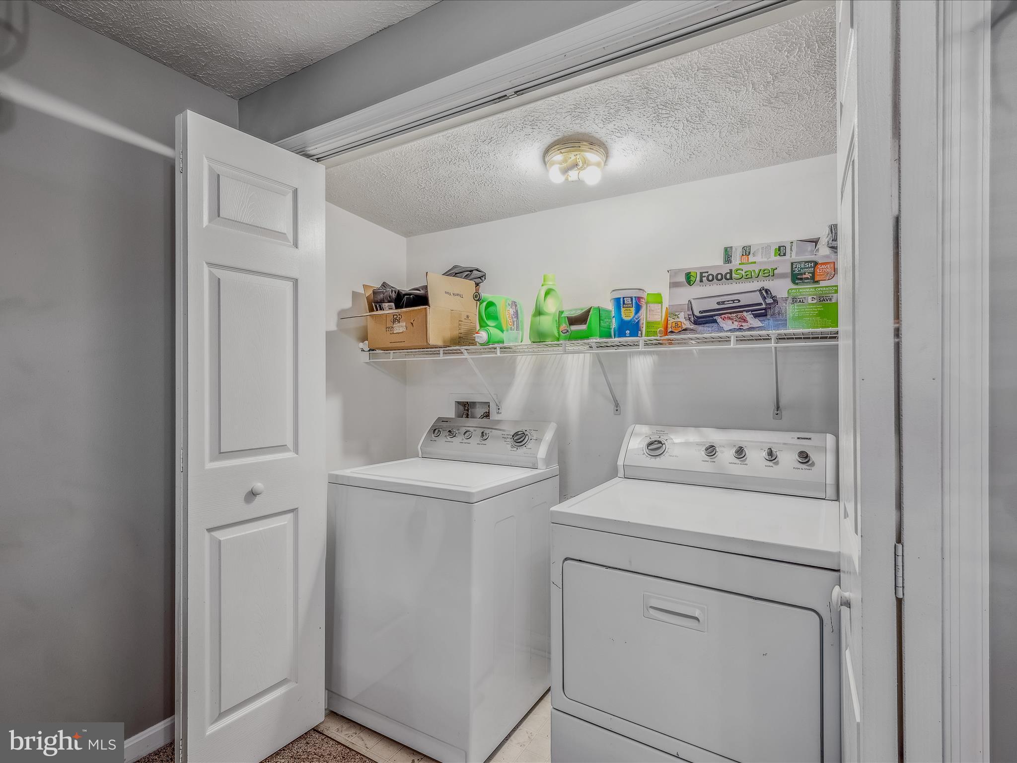 102 Artisan Way