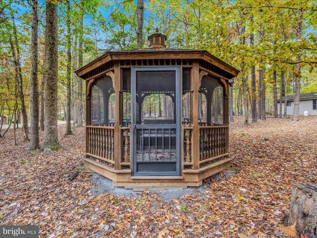 119 ALGONQUIN TRAIL