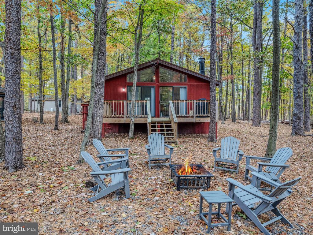 119 ALGONQUIN TRAIL
