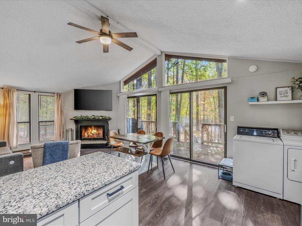 119 ALGONQUIN TRAIL