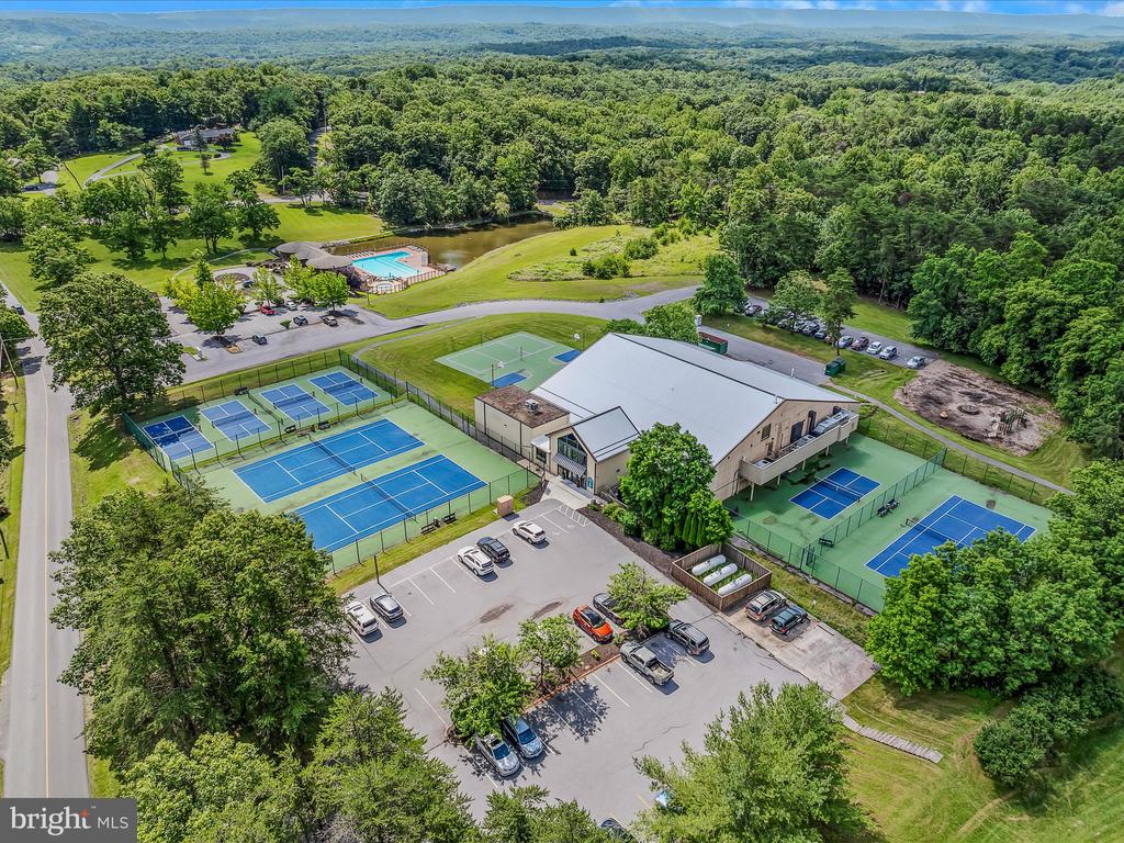 119 ALGONQUIN TRAIL