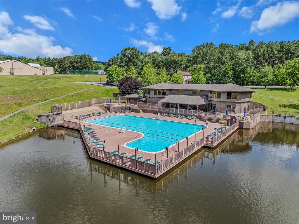 119 ALGONQUIN TRAIL