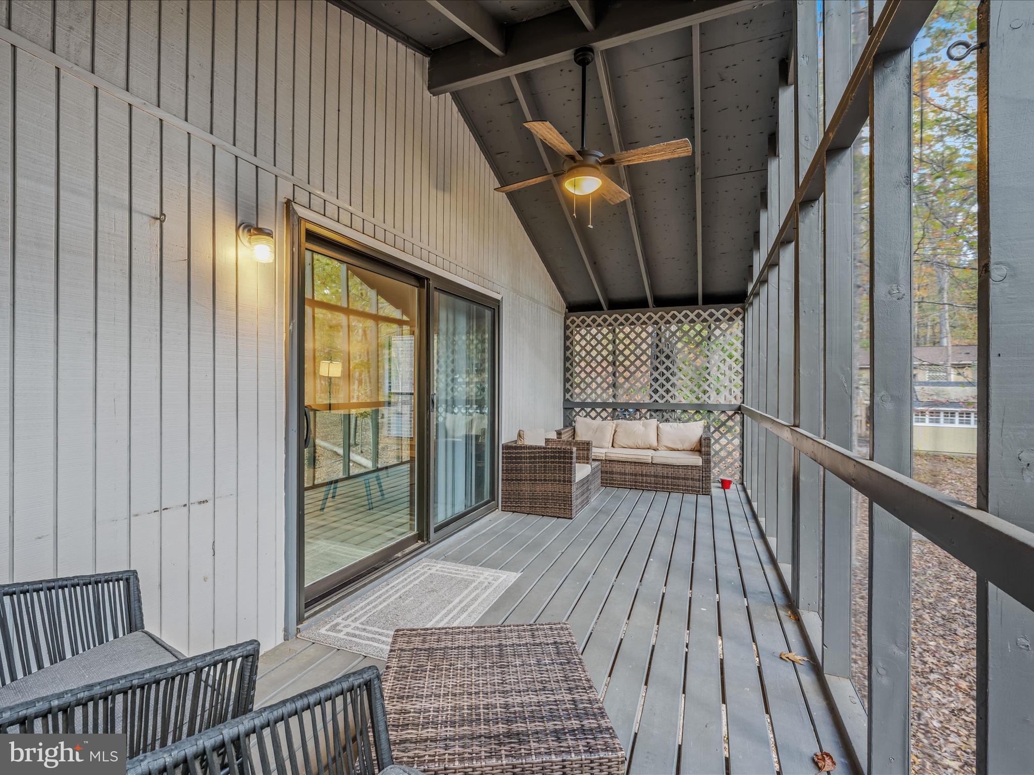 68 BOB WHITE LANE