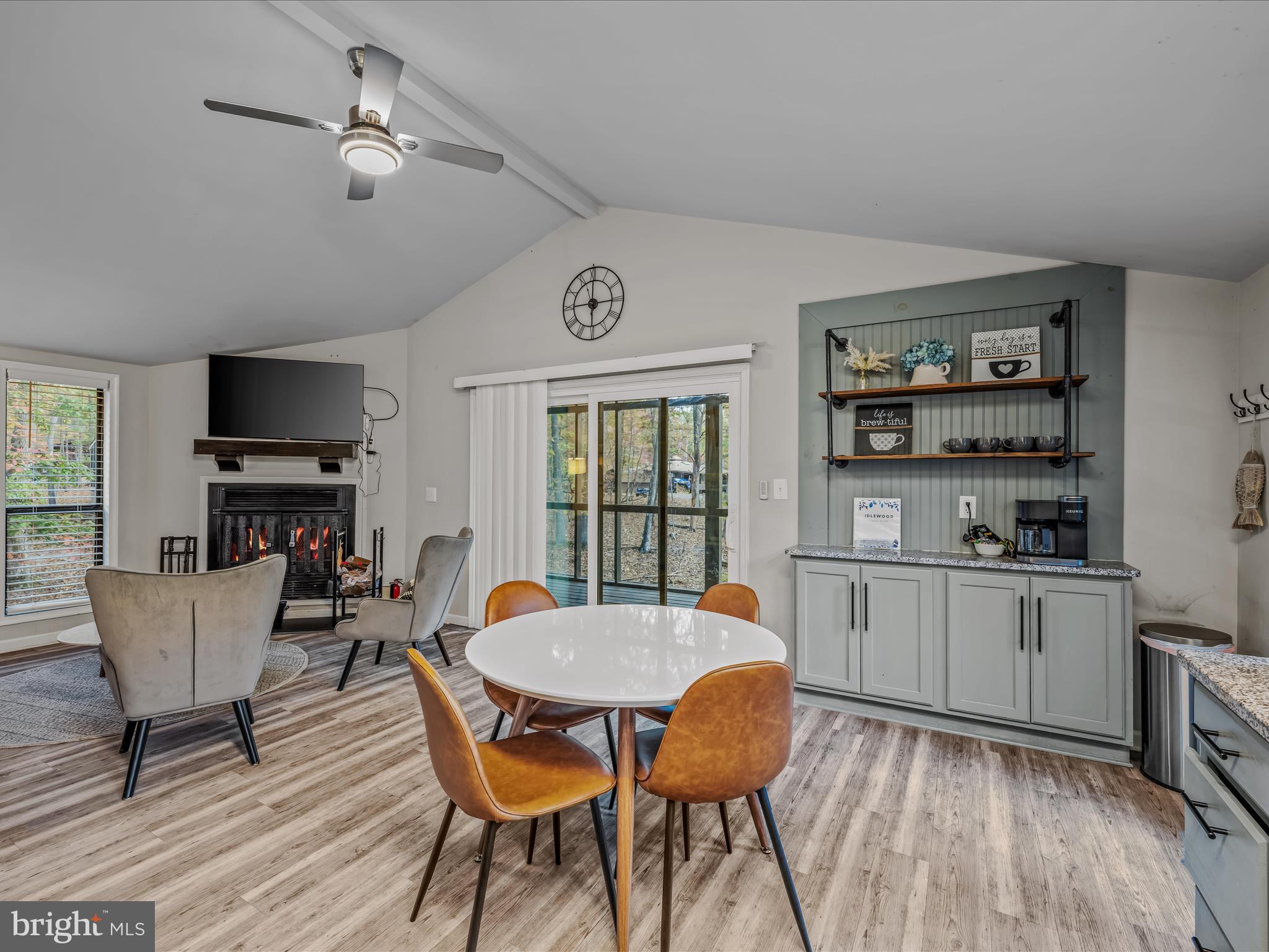 68 BOB WHITE LANE