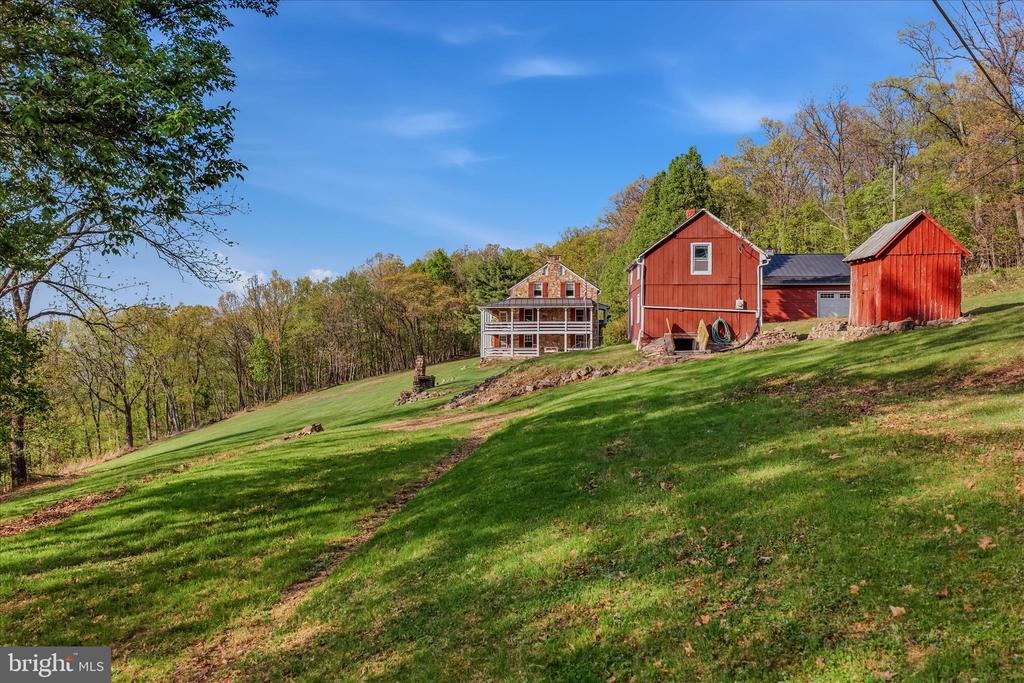 3877 DRY RUN ROAD