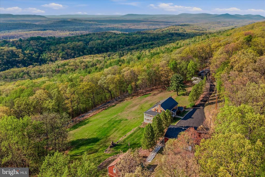 3877 DRY RUN ROAD