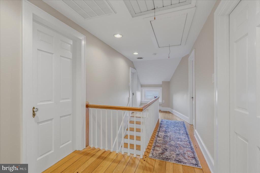 3877 DRY RUN ROAD