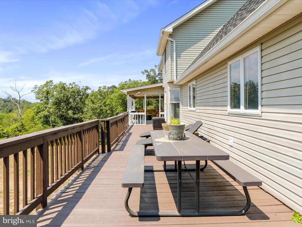 495 Shady Pine Dr