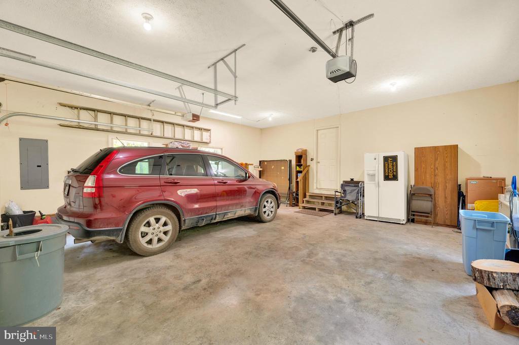 121 PENDRAGON COURT