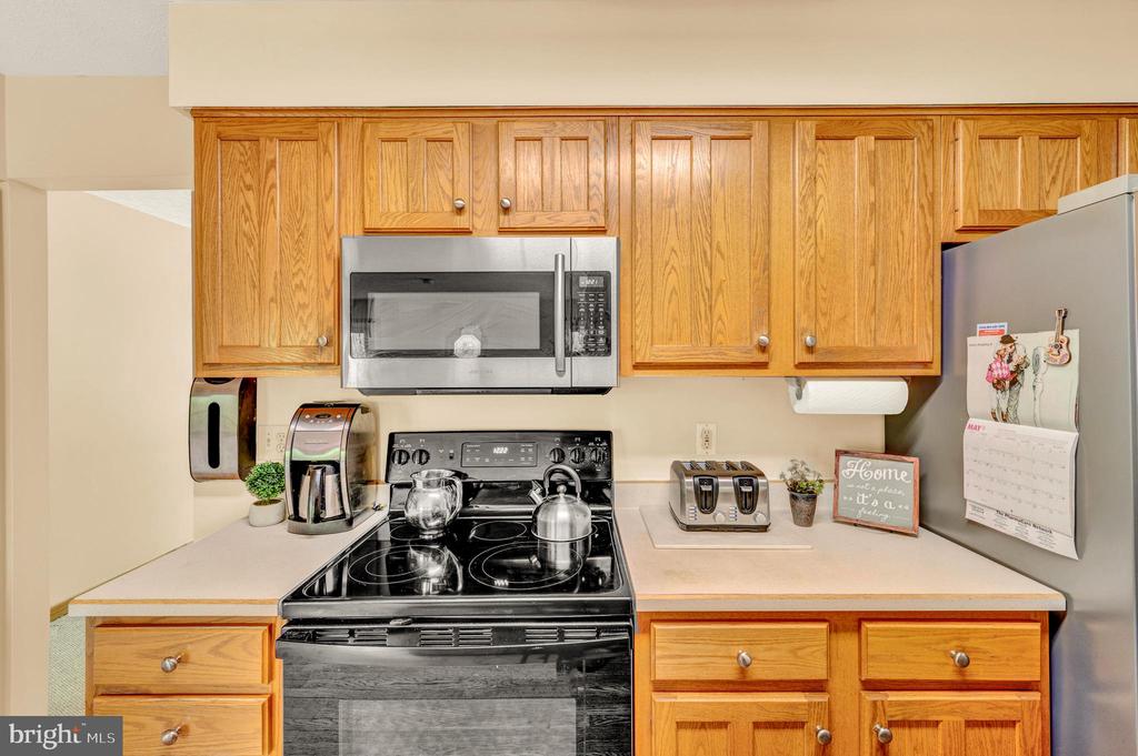 121 PENDRAGON COURT