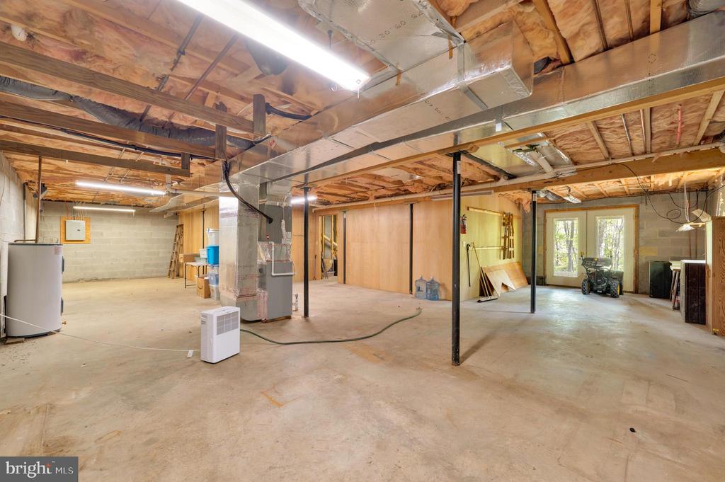 121 PENDRAGON COURT