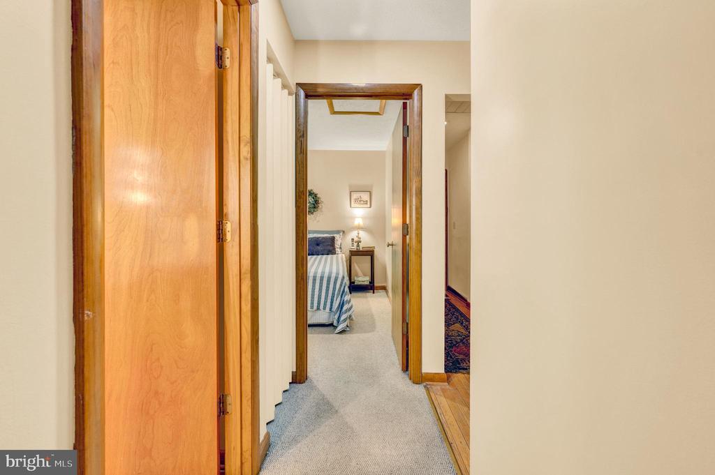 121 PENDRAGON COURT