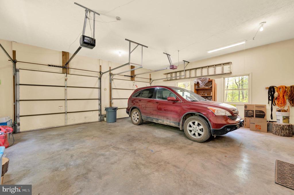 121 PENDRAGON COURT