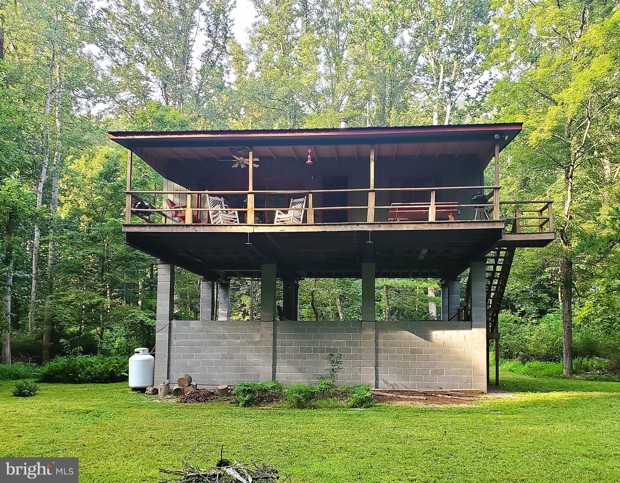 1555 Kilgore Rd