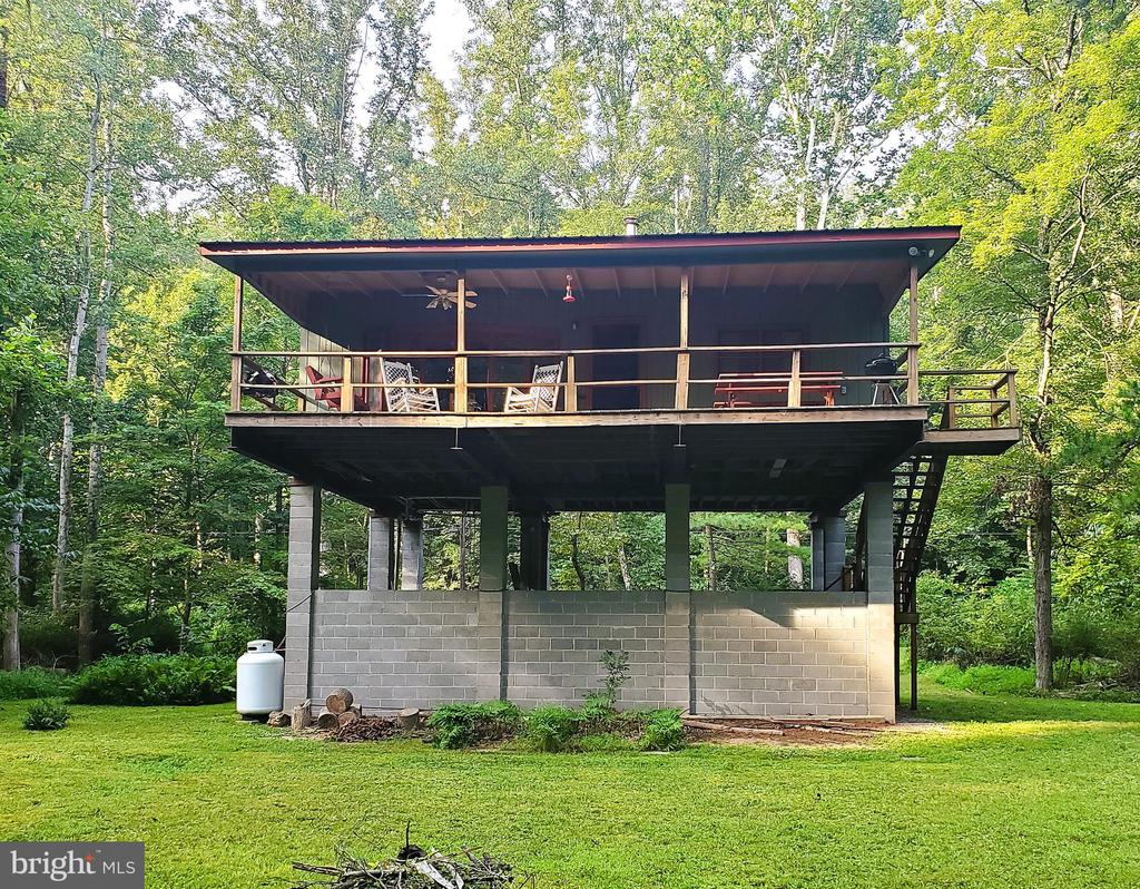1555 Kilgore Rd
