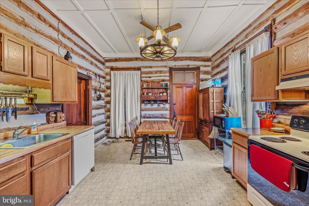 789 KILGORE ROAD