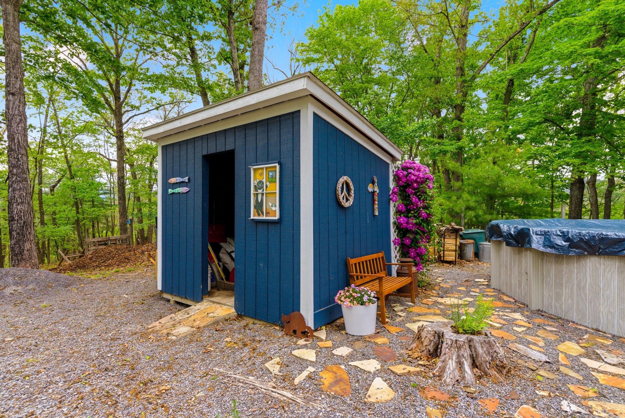 500 LARGENT HEIGHTS LANE