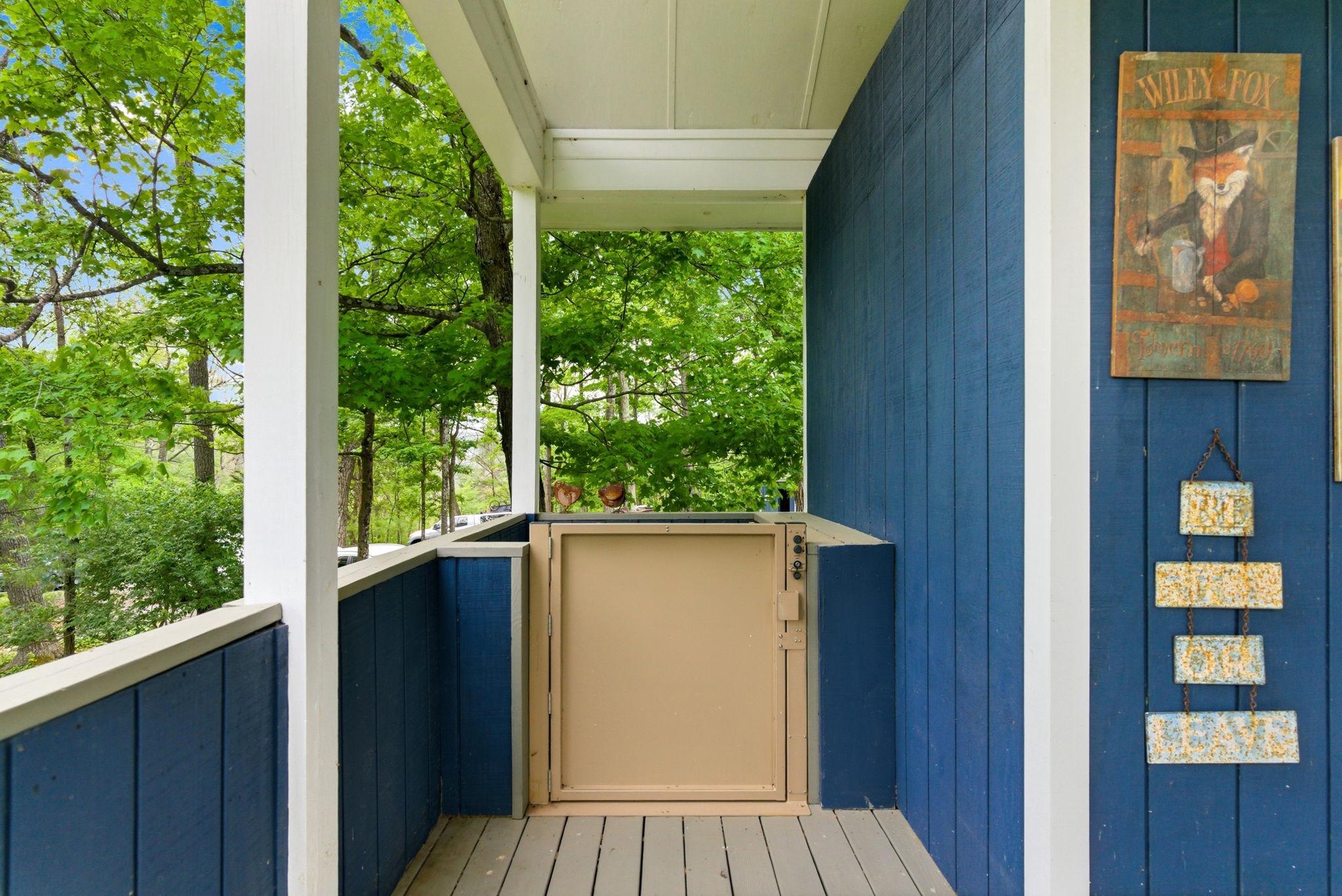 500 LARGENT HEIGHTS LANE