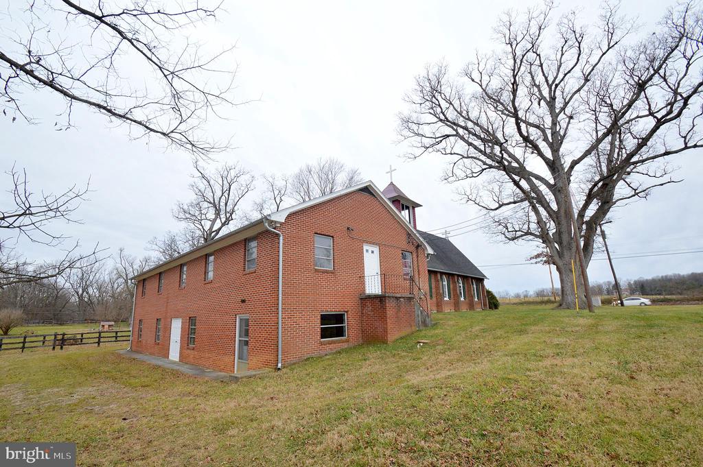 2518 Berryville Pike
