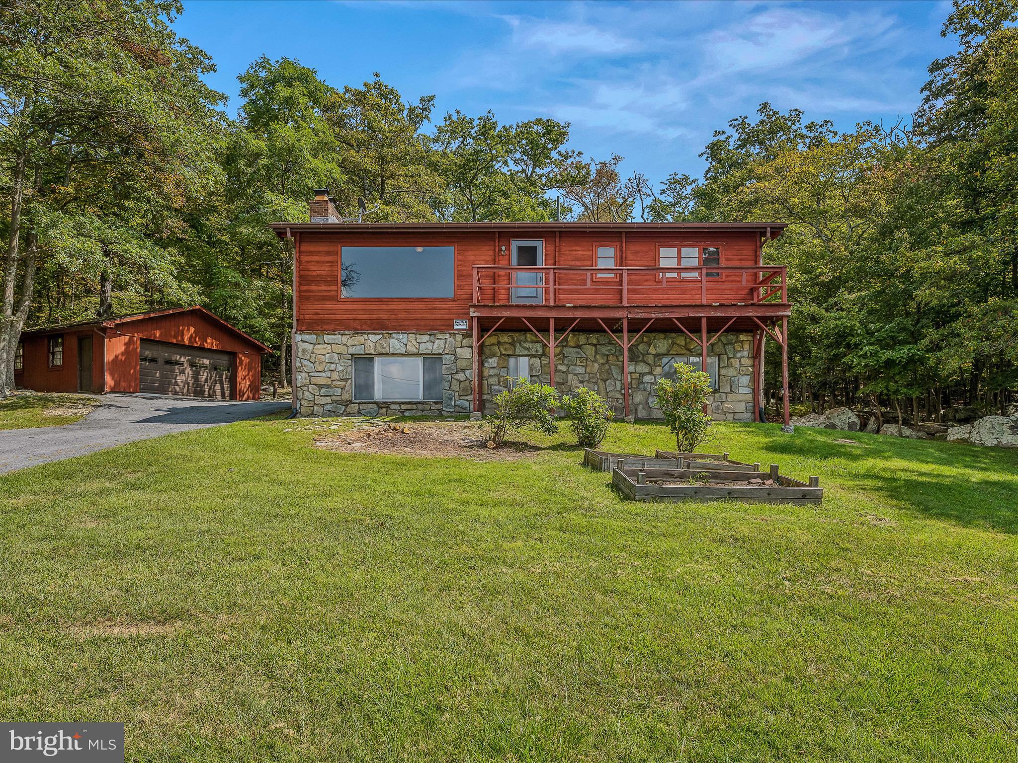 1030 Shannondale Rd