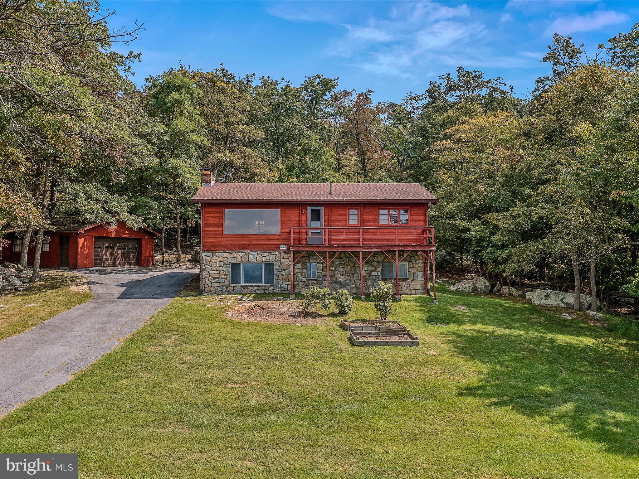 1030 Shannondale Rd