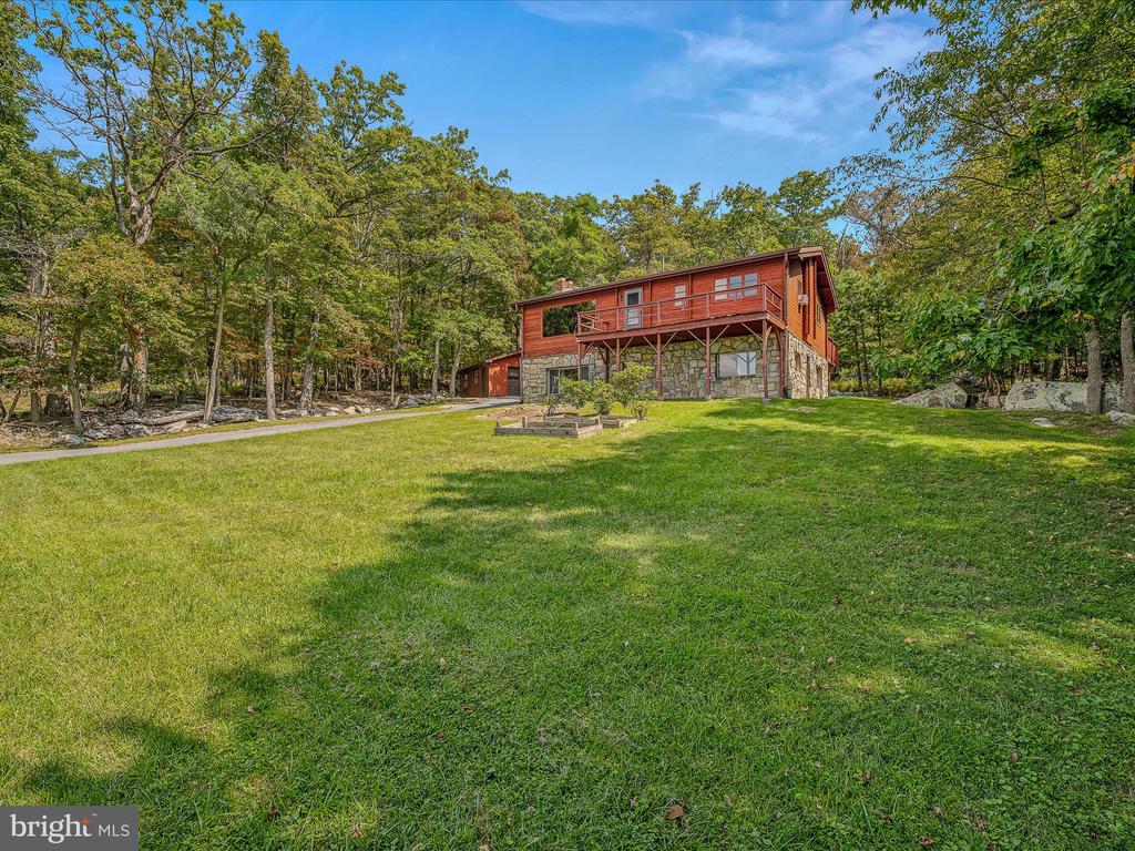 1030 Shannondale Rd