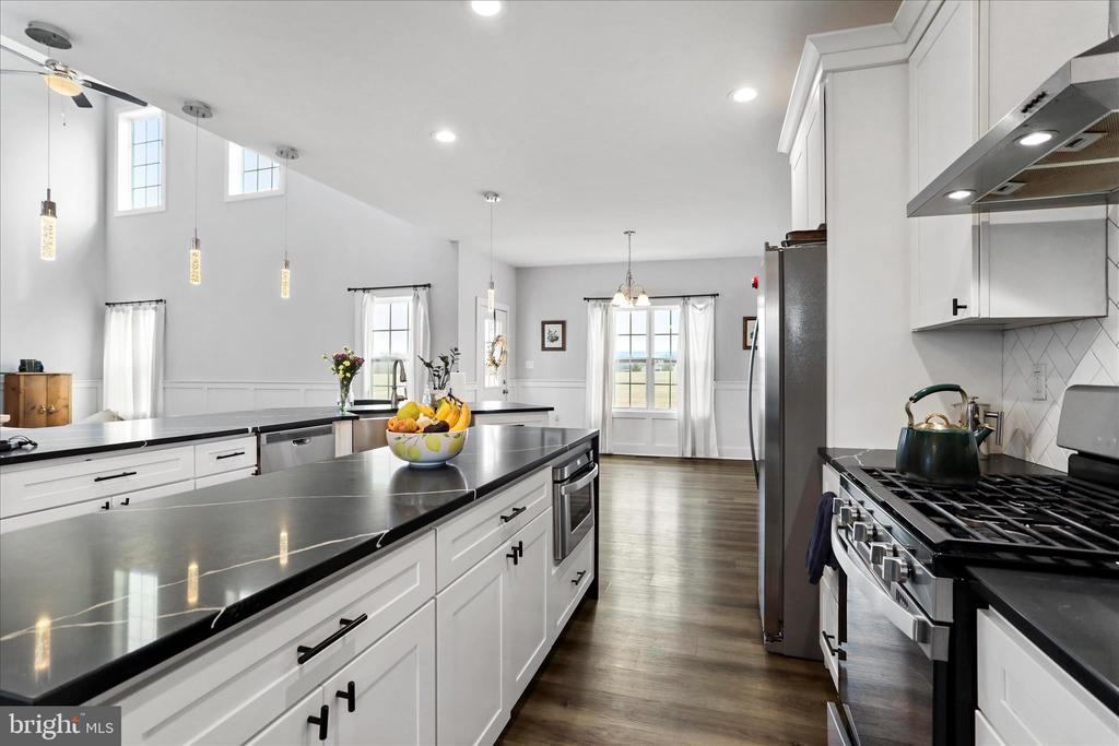 219 SUMMERFIELD WAY