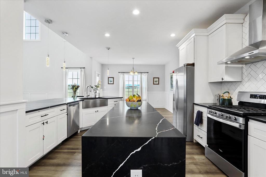 219 SUMMERFIELD WAY