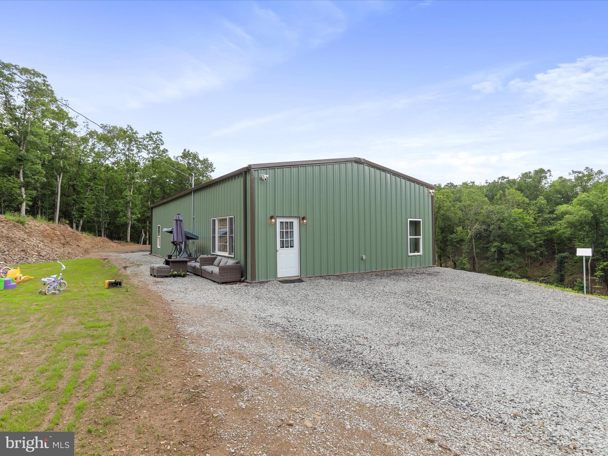 280 CHAMPWOOD RIDGE CT