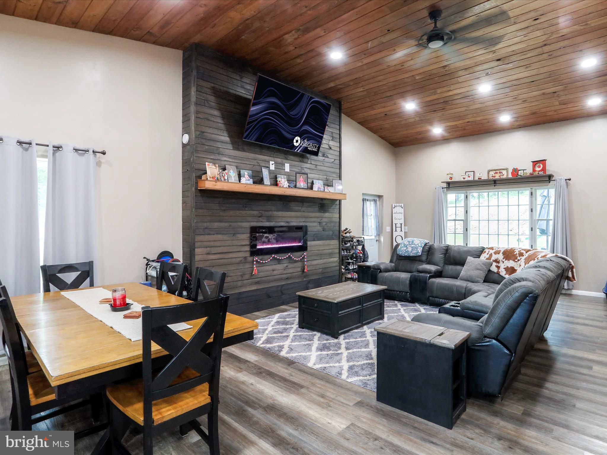 280 CHAMPWOOD RIDGE CT