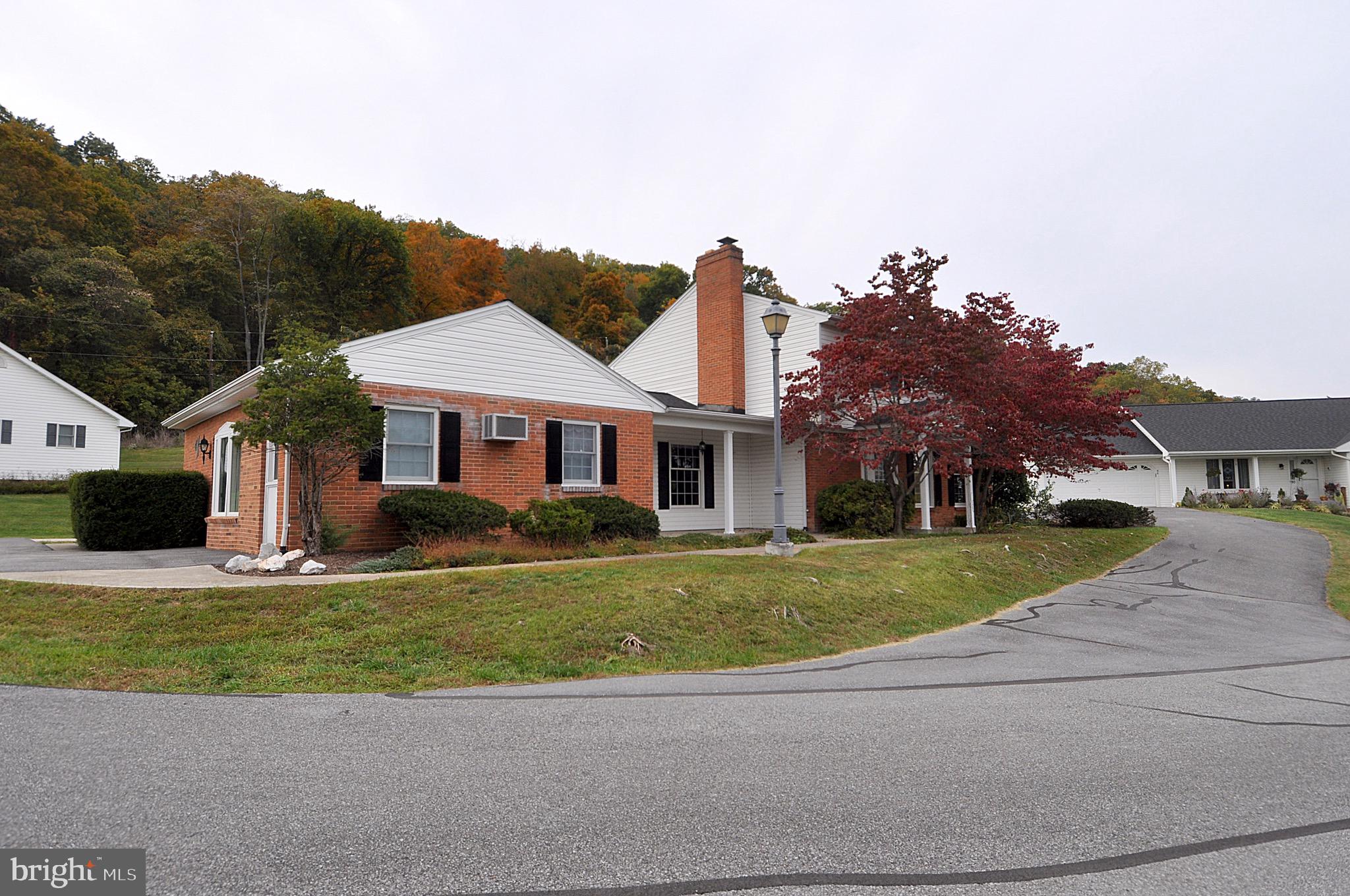 112 Garden Dr