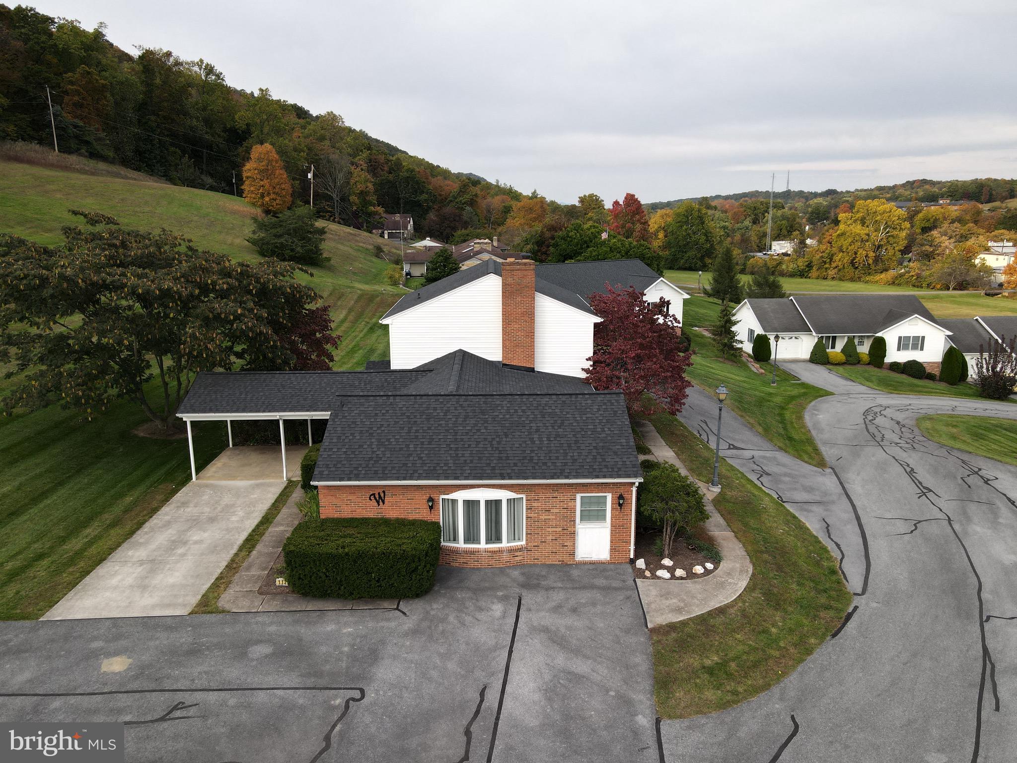 112 Garden Dr