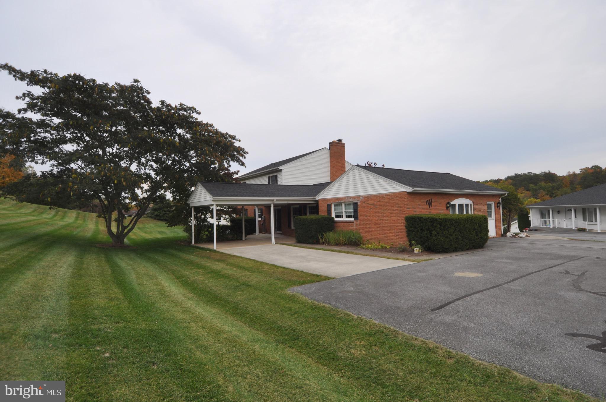 112 Garden Dr