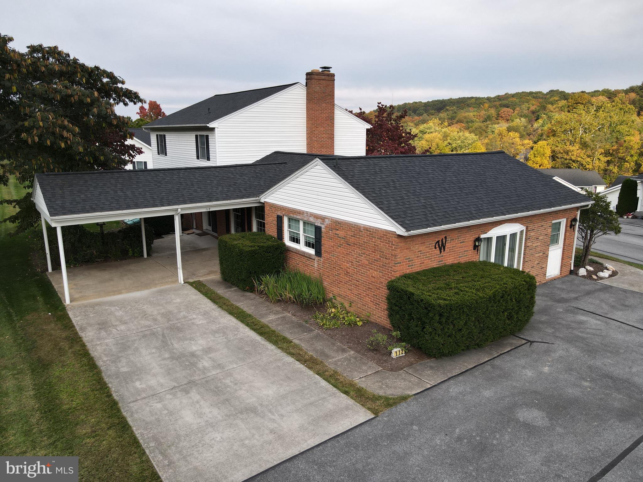 112 Garden Dr