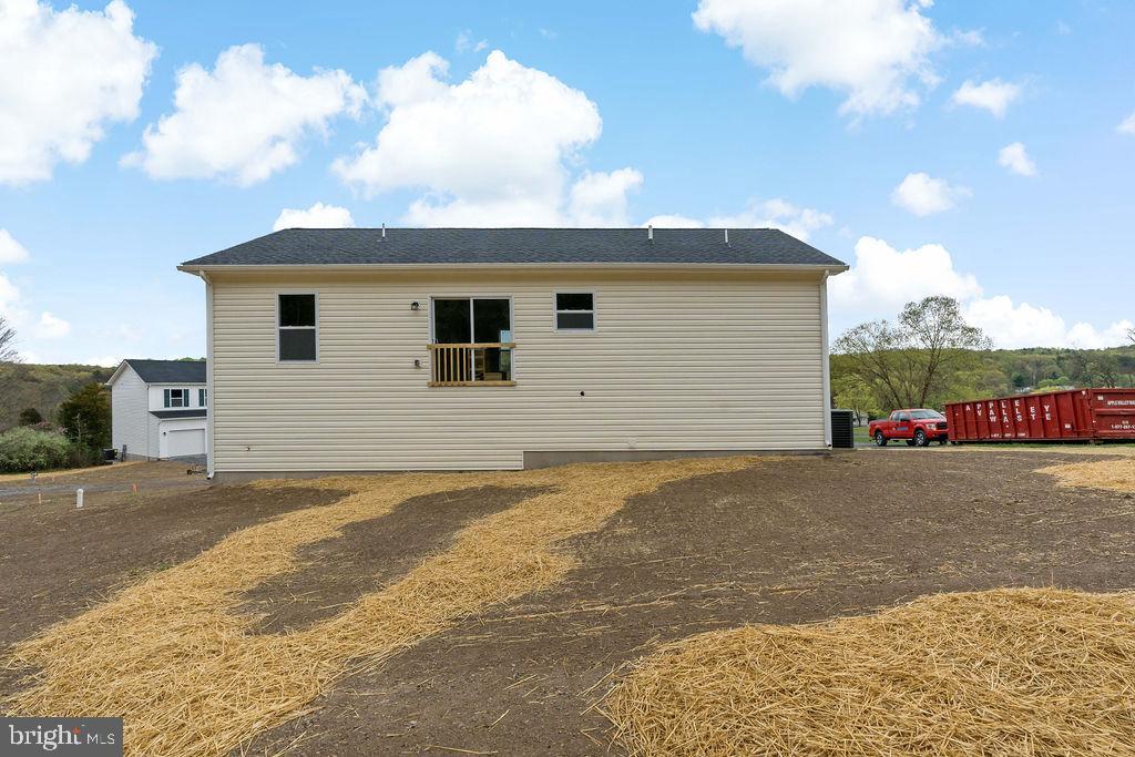 48 Bobbi Ct #Lot 8c
