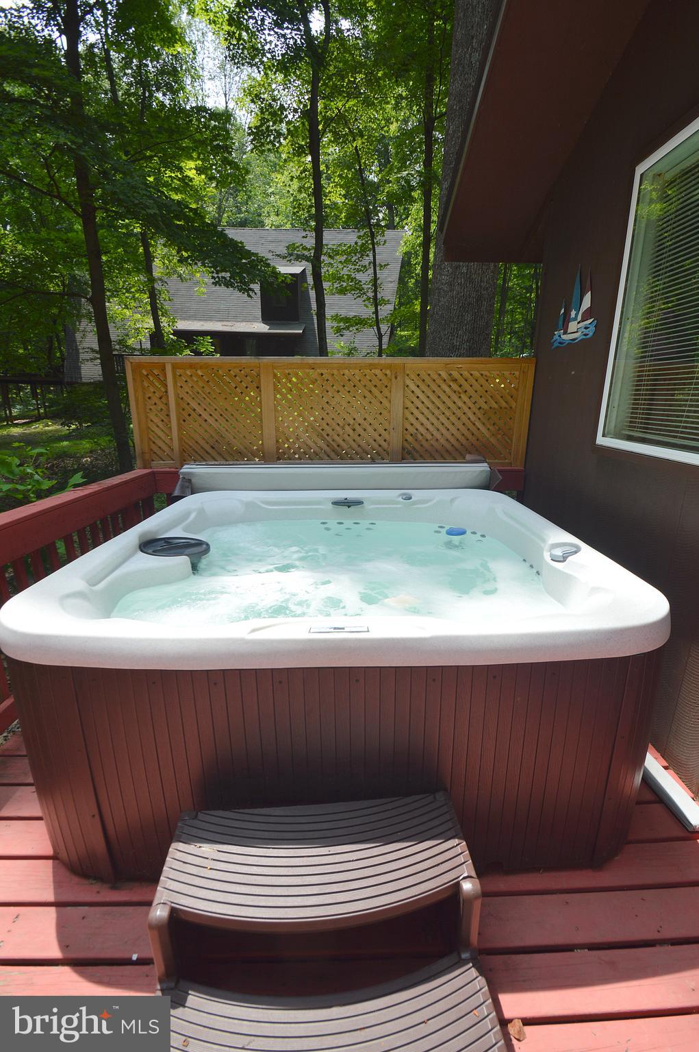 1220 Mountainside Rd