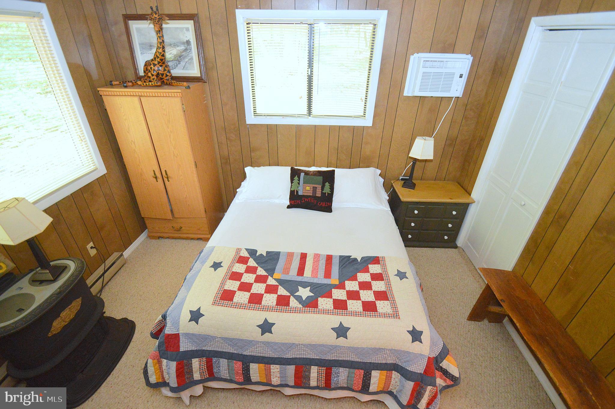 1220 Mountainside Rd